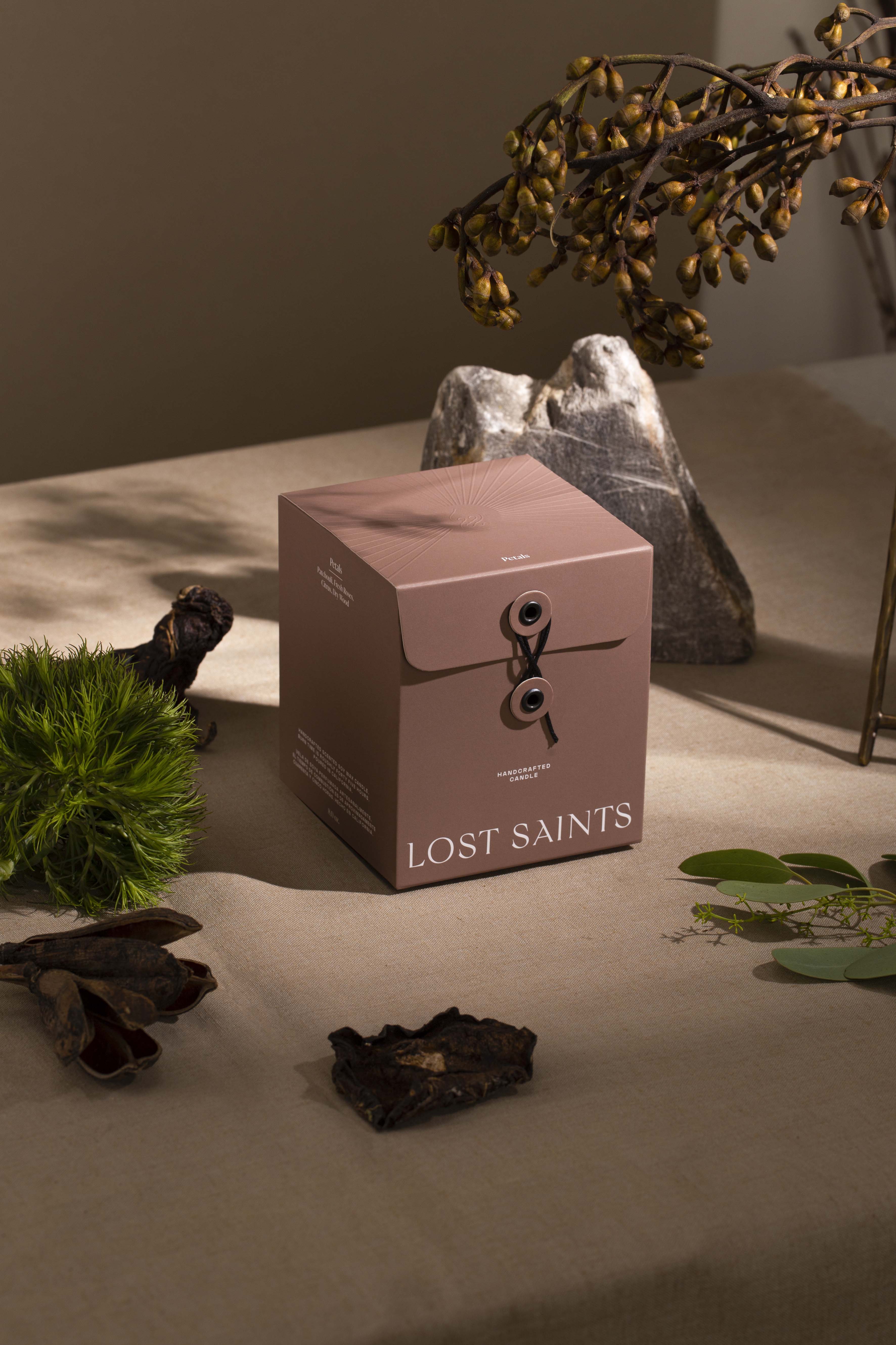 包裝設計欣賞|Lost Saints蠟燭包裝創意